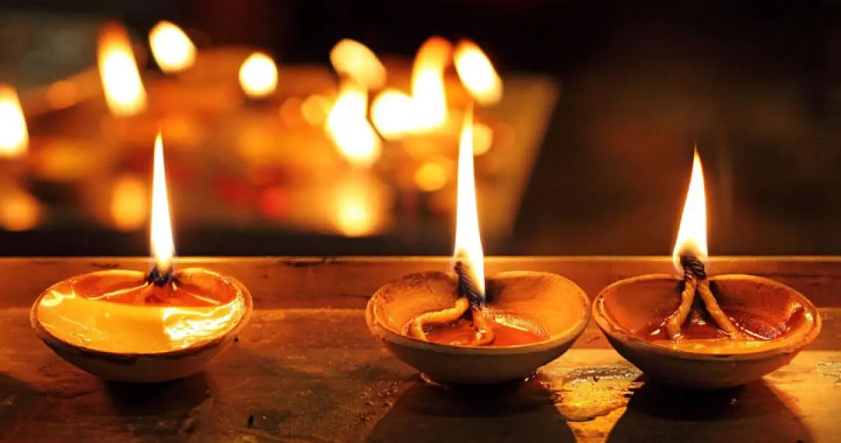 Diwali: Illuminating the Path of Spirituality and Inner Growth